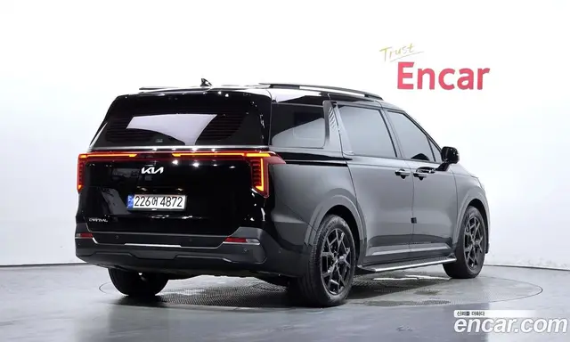 Kia Carnival 2024 2.2 автомат (гидро), миниатюра 2