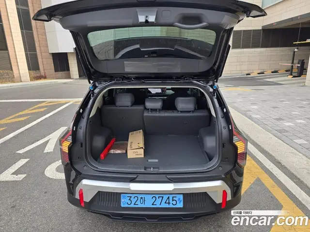 Kia EV3 2025 автомат (гидро), миниатюра 5 Kia EV3 2025 автомат (гидро), миниатюра 5