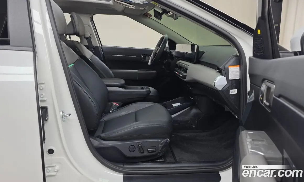 Kia EV4 2025 0.2 автомат (гидро), фото 16 Kia EV4 2025 0.2 автомат (гидро), фото 16