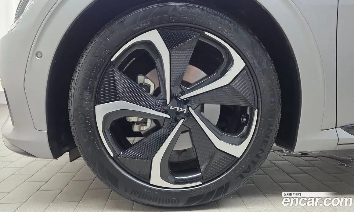 Kia EV6 2021 0.1 автомат (гидро), фото 5 Kia EV6 2021 0.1 автомат (гидро), фото 5