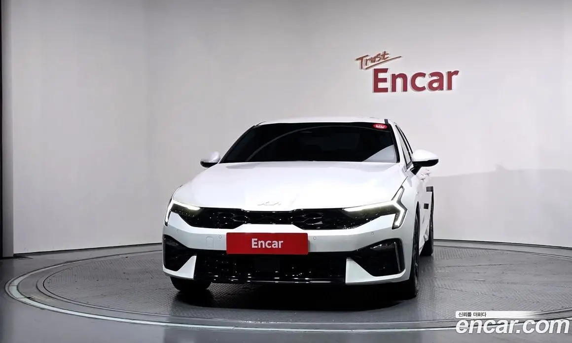 Kia K5 (Optima) 2026 2.0 автомат (гидро), фото 3 Kia K5 (Optima) 2026 2.0 автомат (гидро), фото 3