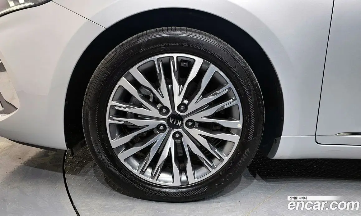 Kia K7 2019 3.0 автомат (гидро), фото 5 Kia K7 2019 3.0 автомат (гидро), фото 5