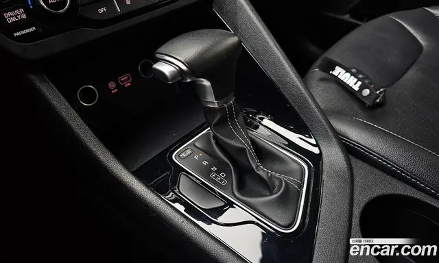 Kia Niro 2017 1.6 автомат (гидро), миниатюра 12