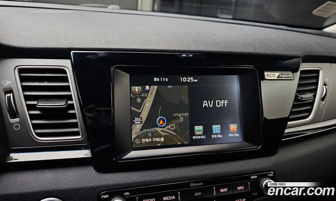 Kia Niro 2017 1.6 автомат (гидро), фото 20 Kia Niro 2017 1.6 автомат (гидро), фото 20