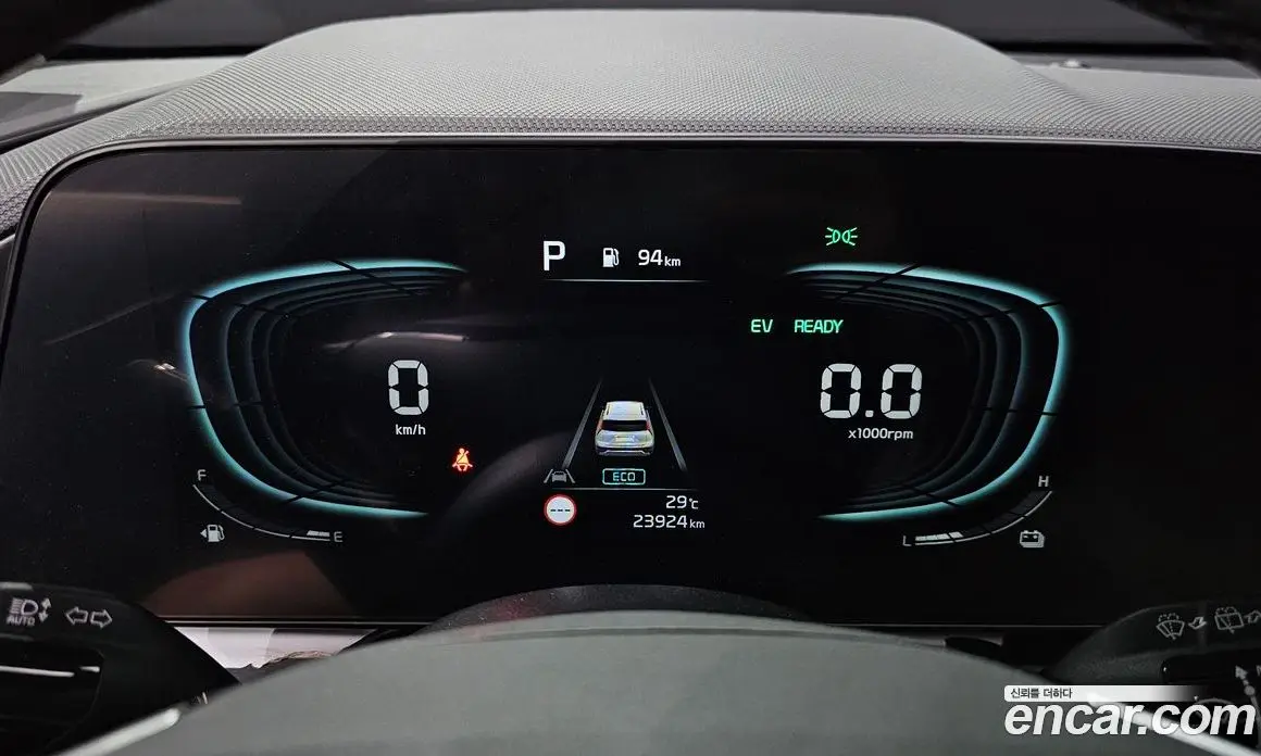 Kia Niro 2022 1.6 автомат (гидро), фото 11