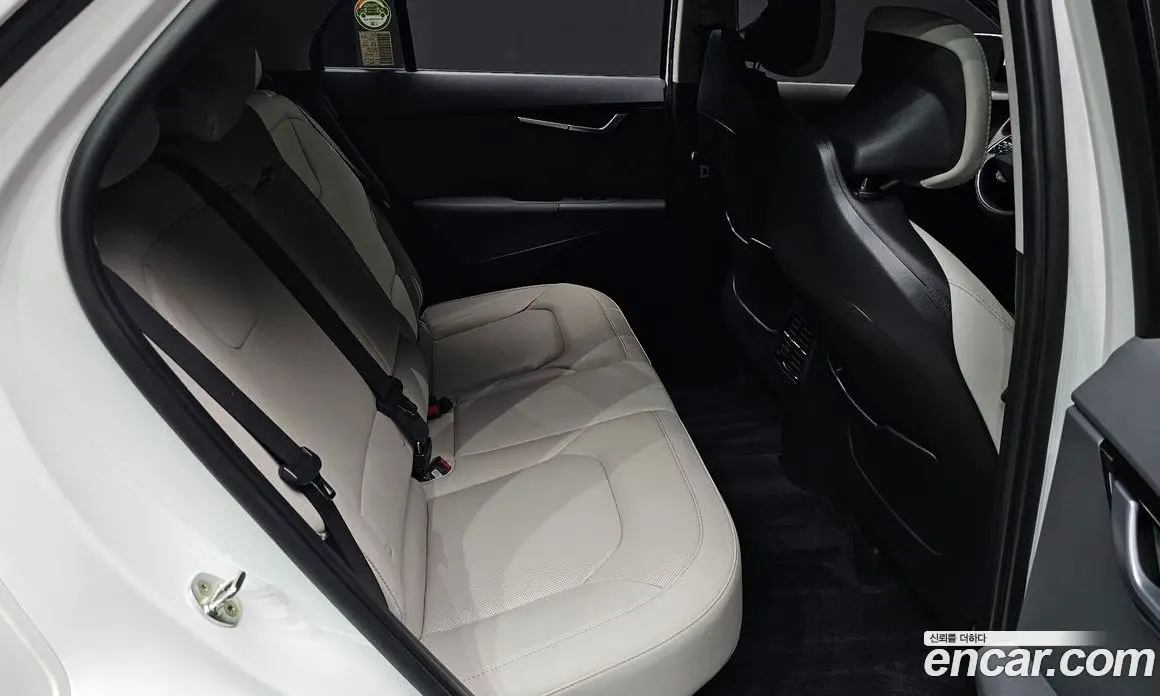 Kia Niro 2022 1.6 автомат (гидро), фото 17
