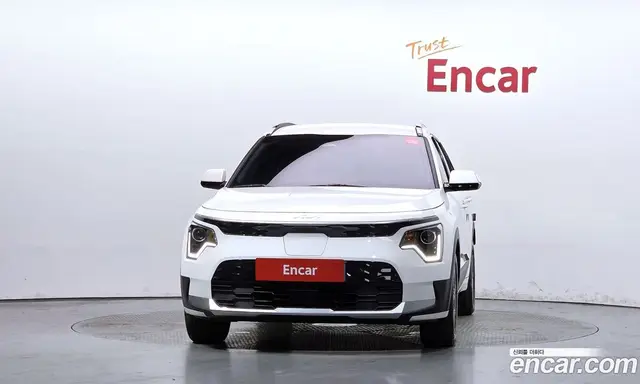 Kia Niro 2023 0.2 автомат (гидро), миниатюра 3