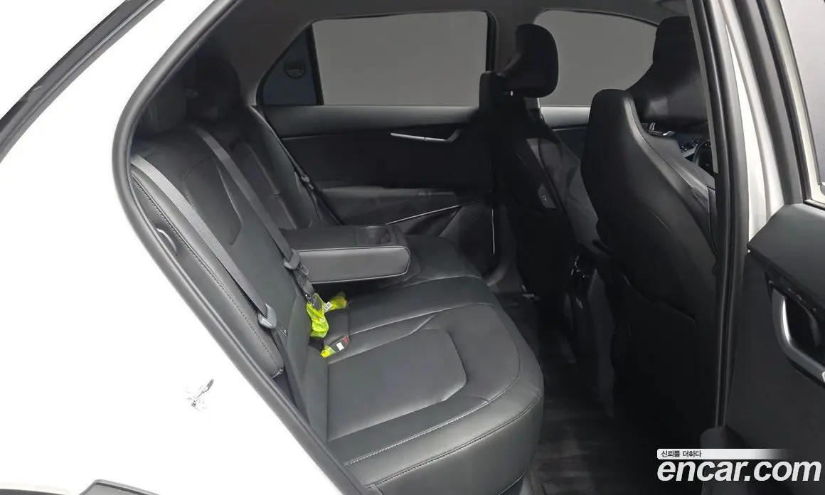 Kia Niro 2023 0.2 автомат (гидро), фото 18 Kia Niro 2023 0.2 автомат (гидро), фото 18
