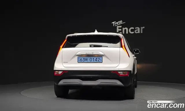 Kia Niro 2023 0.2 автомат (гидро), миниатюра 4 Kia Niro 2023 0.2 автомат (гидро), миниатюра 4