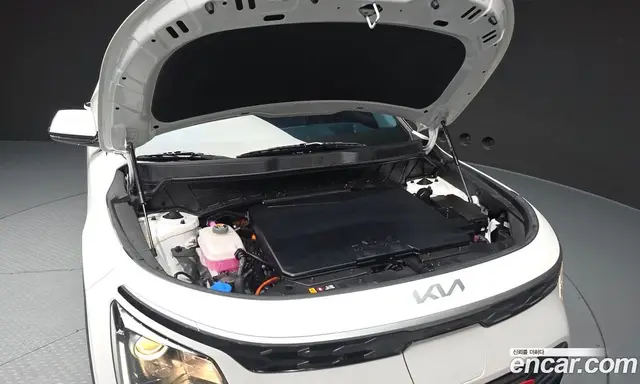 Kia Niro 2023 0.2 автомат (гидро), миниатюра 6 Kia Niro 2023 0.2 автомат (гидро), миниатюра 6