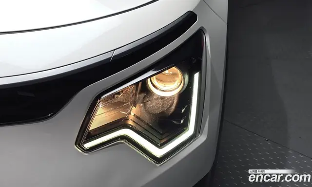 Kia Niro 2023 0.2 автомат (гидро), миниатюра 8 Kia Niro 2023 0.2 автомат (гидро), миниатюра 8