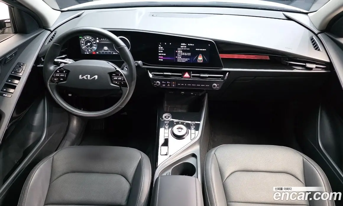 Kia Niro 2023 0.2 автомат (гидро), фото 10 Kia Niro 2023 0.2 автомат (гидро), фото 10