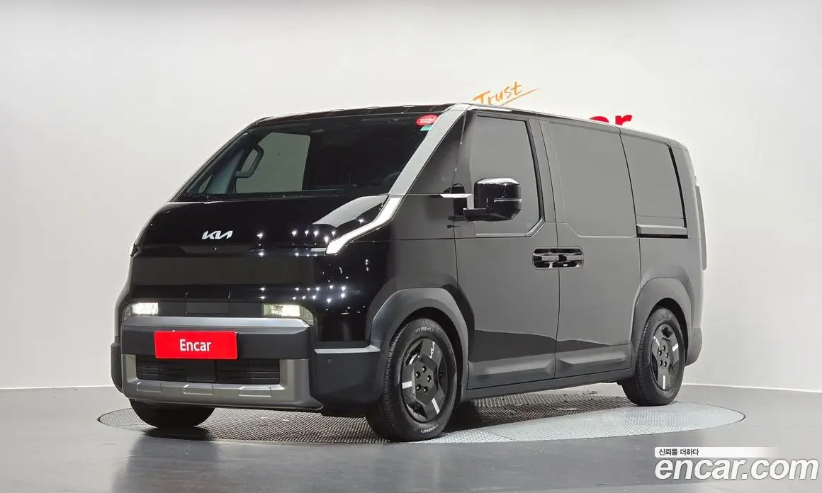 Kia PV5 2025 0.2 автомат (гидро), фото 1 Kia PV5 2025 0.2 автомат (гидро), фото 1