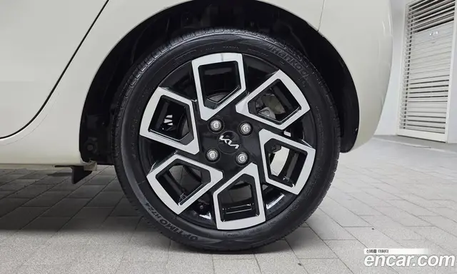 Kia Ray 2024 1.0 автомат (гидро), миниатюра 7 Kia Ray 2024 1.0 автомат (гидро), миниатюра 7