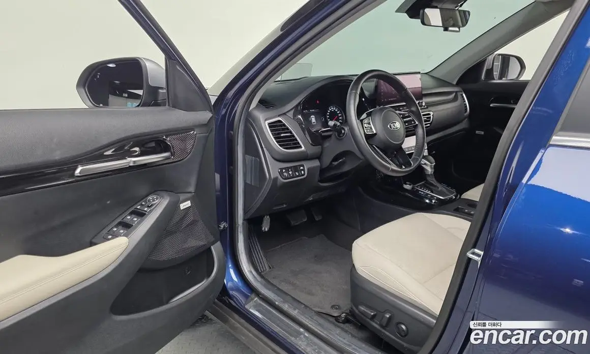 Kia Seltos 2020 1.6 автомат (гидро), фото 12