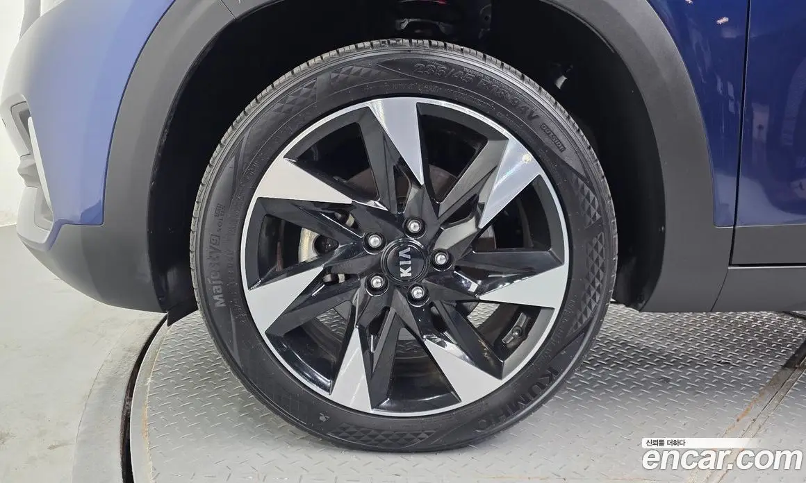 Kia Seltos 2020 1.6 автомат (гидро), фото 4
