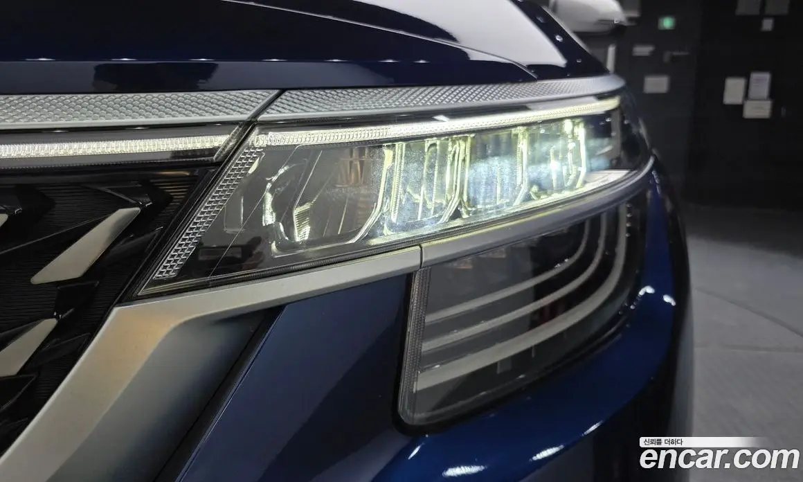 Kia Seltos 2020 1.6 автомат (гидро), фото 7
