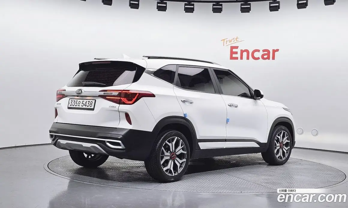 Kia Seltos 2021 1.6 автомат (гидро), фото 2 Kia Seltos 2021 1.6 автомат (гидро), фото 2