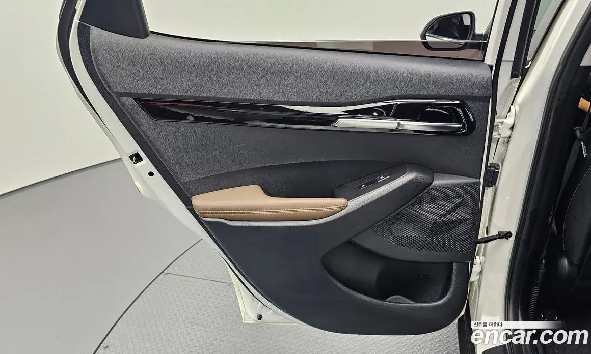 Kia Seltos 2021 1.6 автомат (гидро), фото 15 Kia Seltos 2021 1.6 автомат (гидро), фото 15