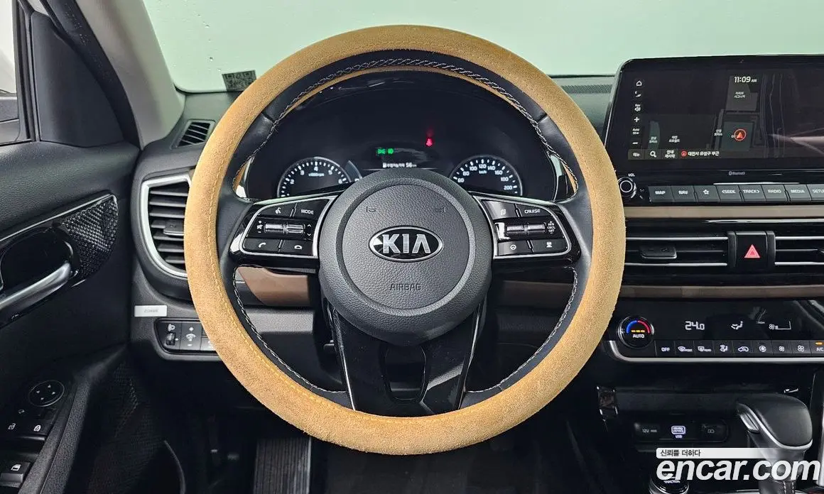Kia Seltos 2021 1.6 автомат (гидро), фото 19 Kia Seltos 2021 1.6 автомат (гидро), фото 19