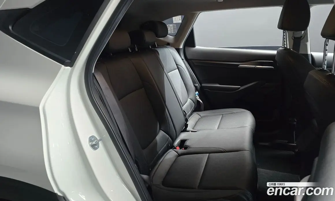 Kia Seltos 2024 1.6 автомат (гидро), фото 17 Kia Seltos 2024 1.6 автомат (гидро), фото 17
