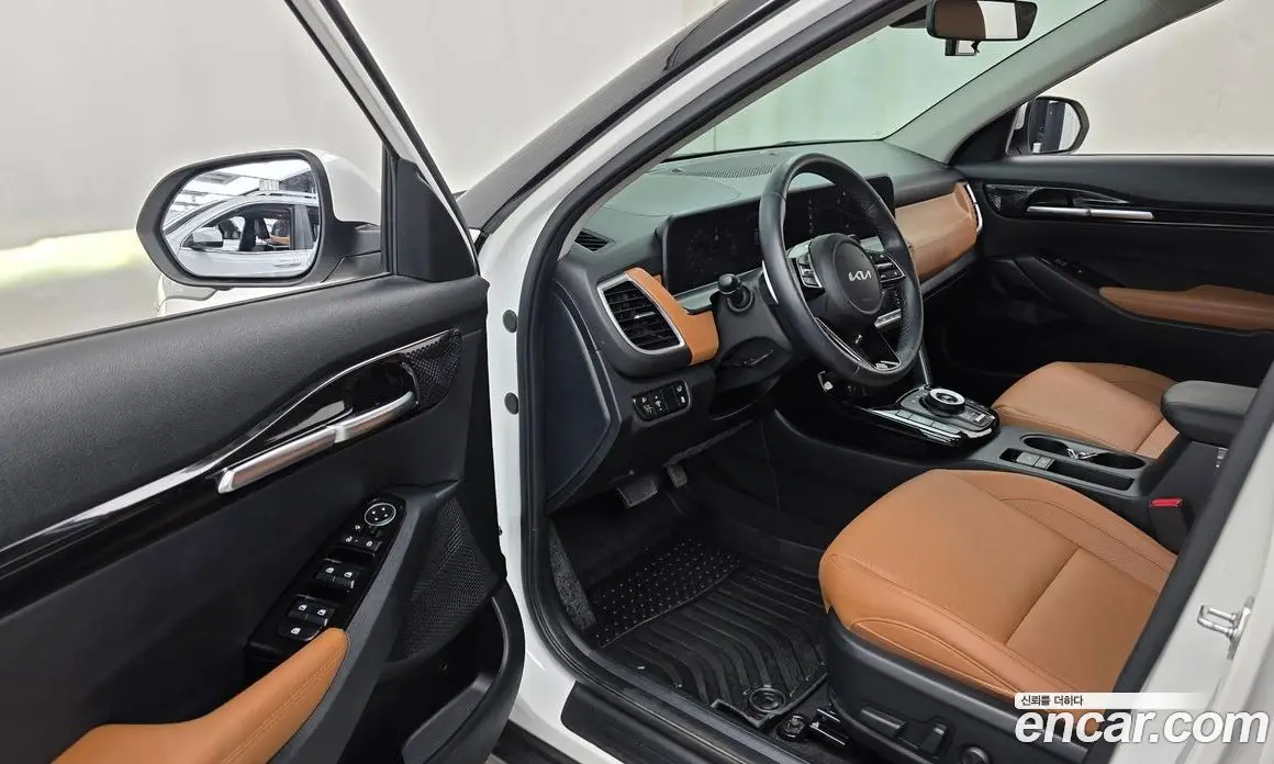 Kia Seltos 2024 1.6 автомат (гидро), фото 13 Kia Seltos 2024 1.6 автомат (гидро), фото 13