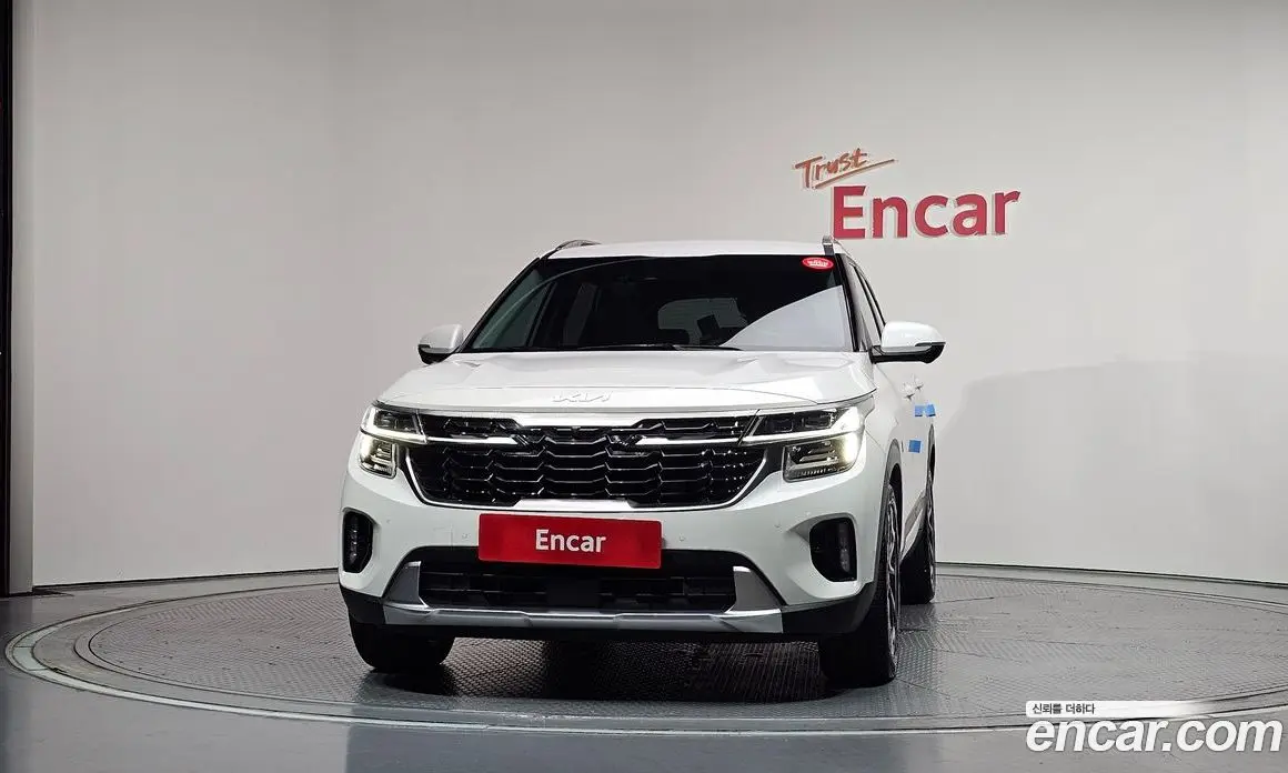 Kia Seltos 2024 1.6 автомат (гидро), фото 3 Kia Seltos 2024 1.6 автомат (гидро), фото 3