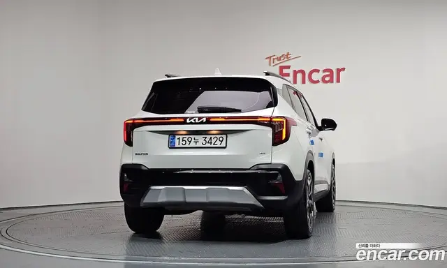 Kia Seltos 2024 1.6 автомат (гидро), миниатюра 4 Kia Seltos 2024 1.6 автомат (гидро), миниатюра 4