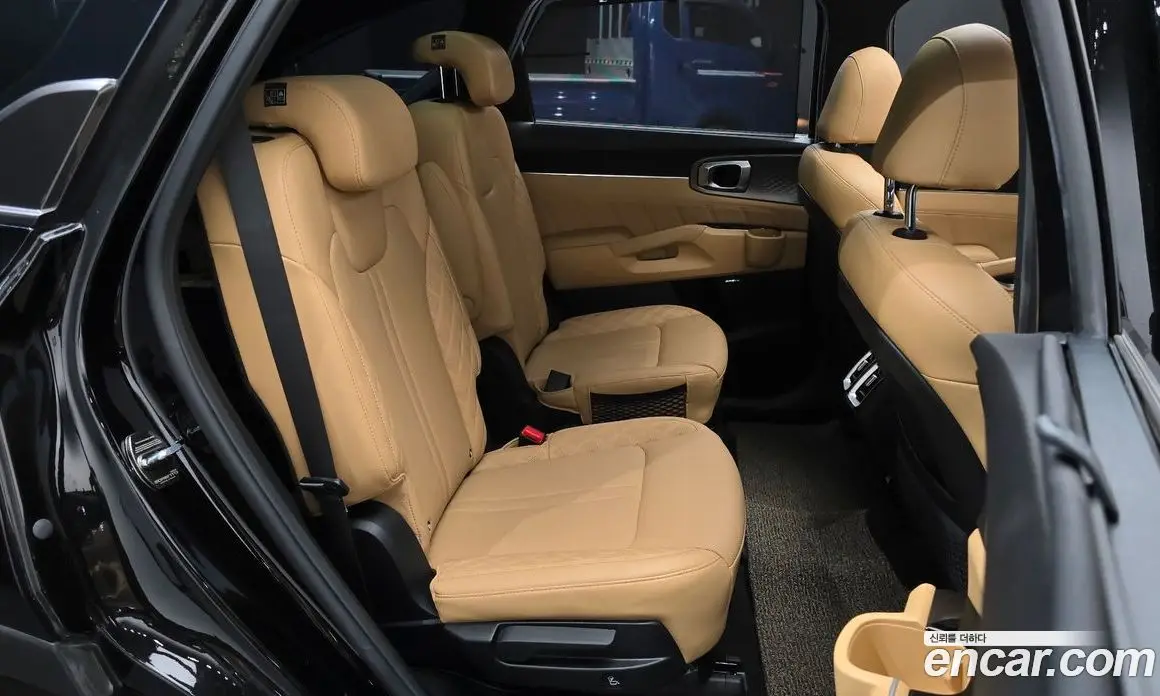Kia Sorento 2021 2.2 автомат (гидро), фото 17 Kia Sorento 2021 2.2 автомат (гидро), фото 17