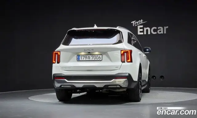 Kia Sorento 2023 2.5 автомат (гидро), миниатюра 4 Kia Sorento 2023 2.5 автомат (гидро), миниатюра 4