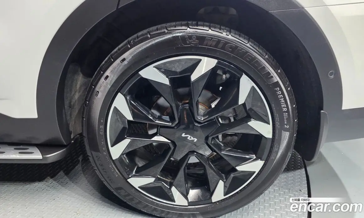 Kia Sorento 2023 2.5 автомат (гидро), фото 7 Kia Sorento 2023 2.5 автомат (гидро), фото 7