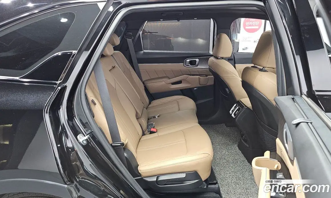Kia Sorento 2024 2.5 автомат (гидро), фото 16 Kia Sorento 2024 2.5 автомат (гидро), фото 16