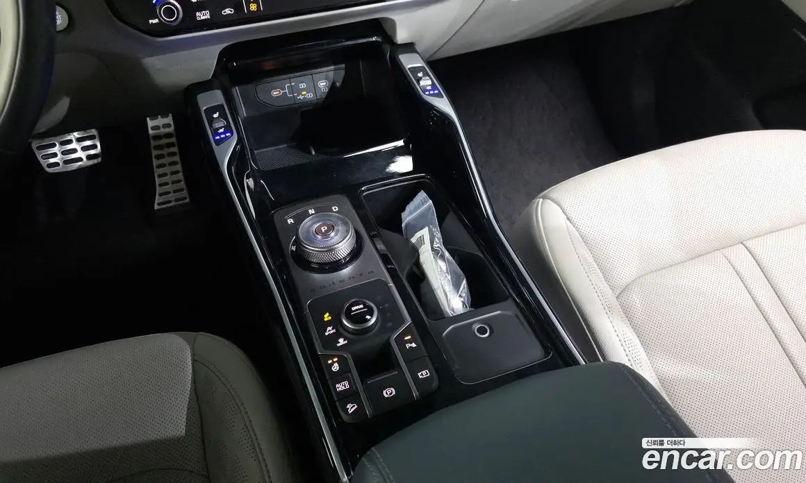 Kia Sorento 2024 1.6 автомат (гидро), фото 12