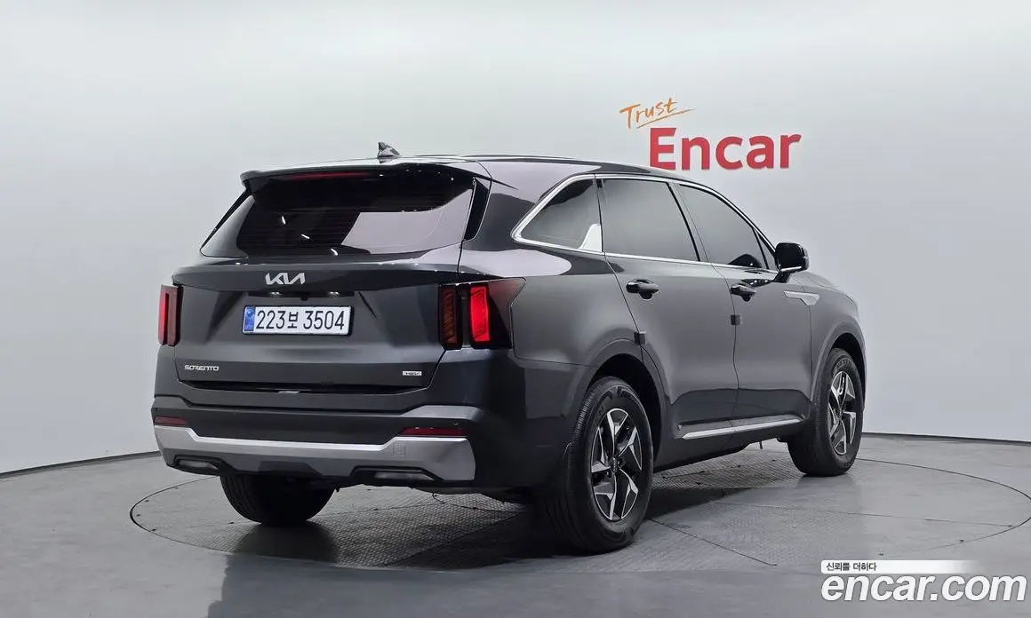 Kia Sorento 2025 1.6 автомат (гидро), фото 2 Kia Sorento 2025 1.6 автомат (гидро), фото 2
