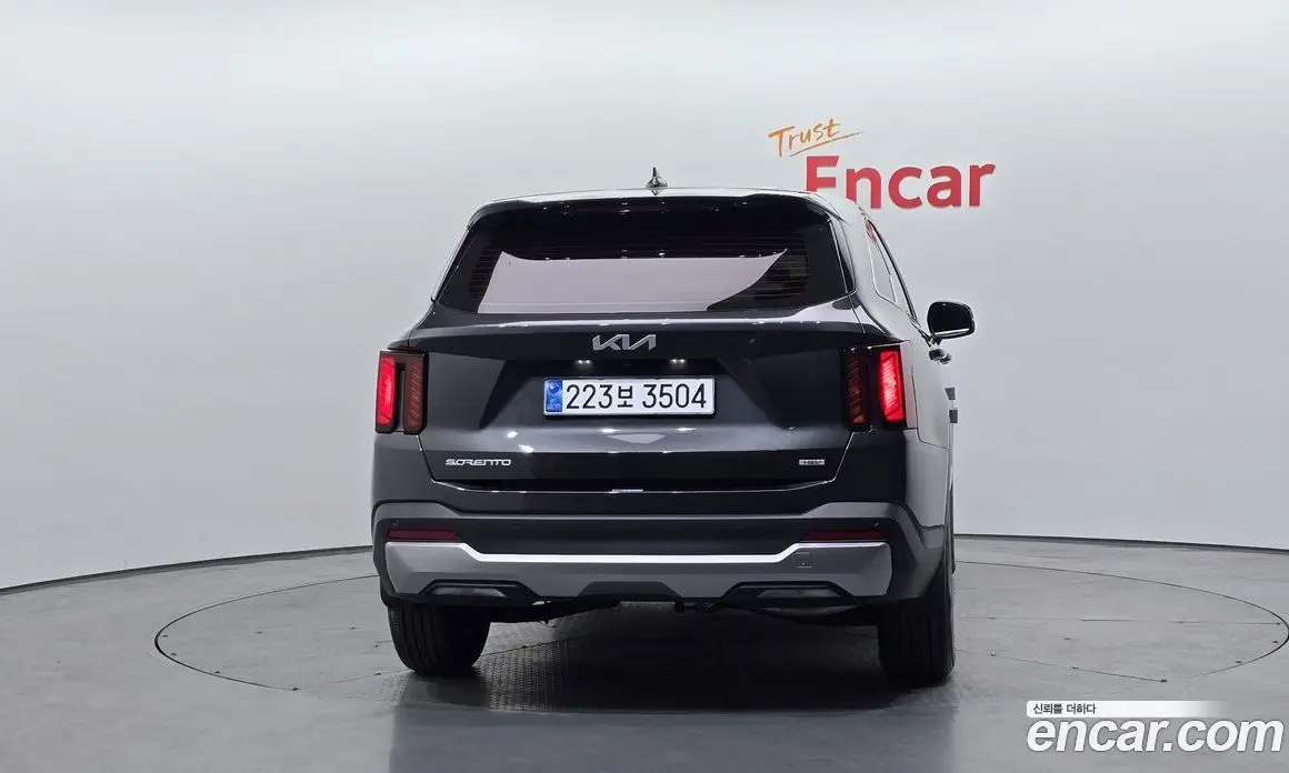 Kia Sorento 2025 1.6 автомат (гидро), фото 4 Kia Sorento 2025 1.6 автомат (гидро), фото 4
