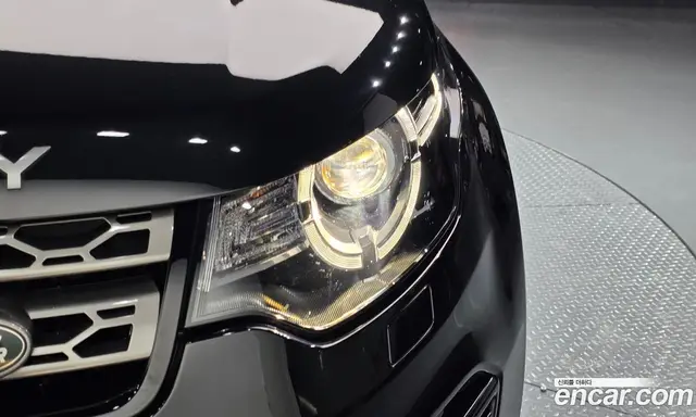 Land Rover Discovery Sport 2016 2.0 автомат (гидро), миниатюра 7