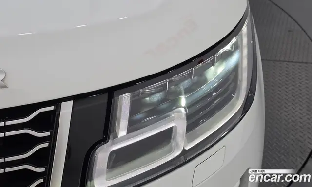 Land Rover Range Rover 2020 4.4 автомат (гидро), миниатюра 7
