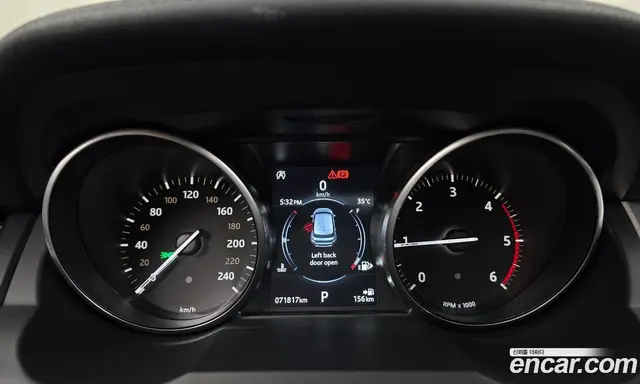 Land Rover Range Rover Evoque 2018 2.0 автомат (гидро), миниатюра 11 Land Rover Range Rover Evoque 2018 2.0 автомат (гидро), миниатюра 11
