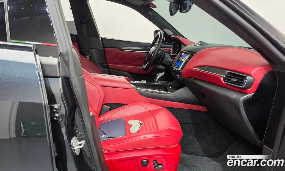 Maserati Levante 2020 3.8 автомат (гидро), фото 16