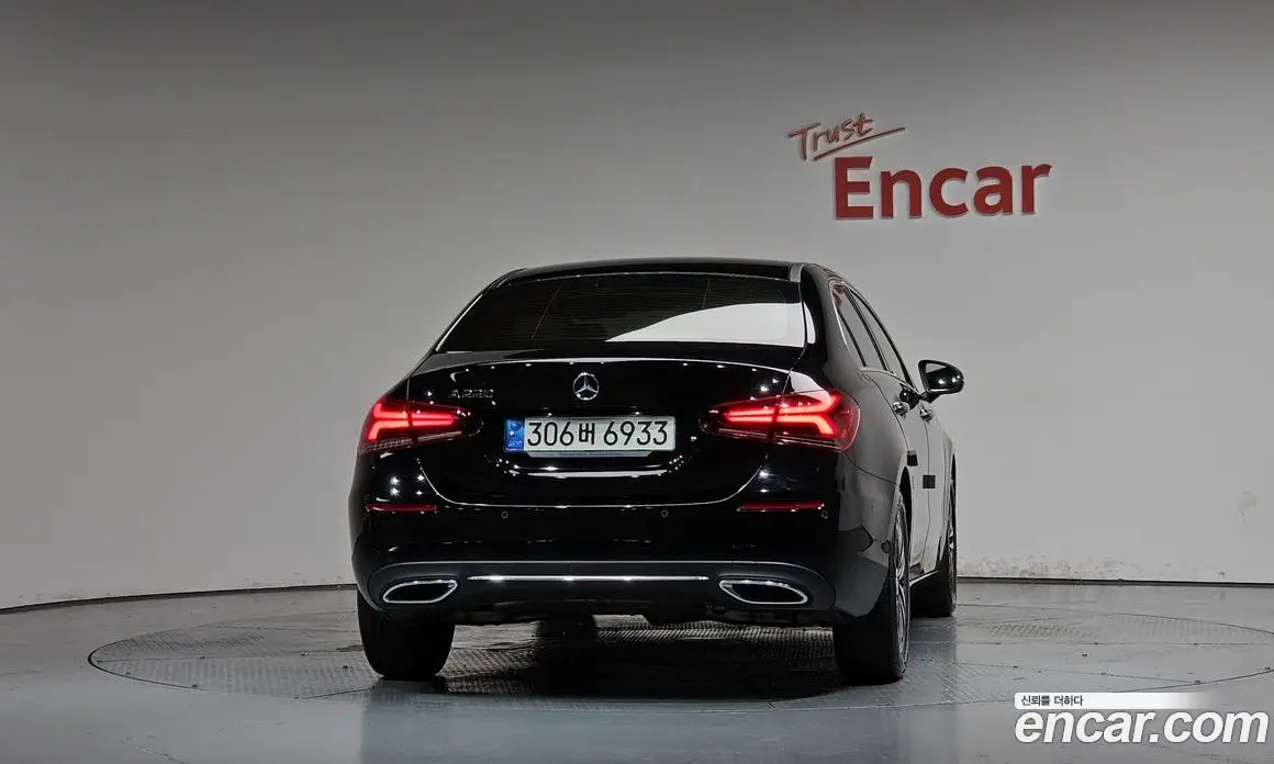 Mercedes-Benz A-Class 2021 2.0 автомат (гидро), фото 3