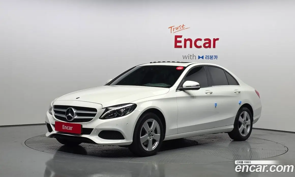 Mercedes-Benz C-Class 2018 2.0 автомат (гидро), фото 1 Mercedes-Benz C-Class 2018 2.0 автомат (гидро), фото 1