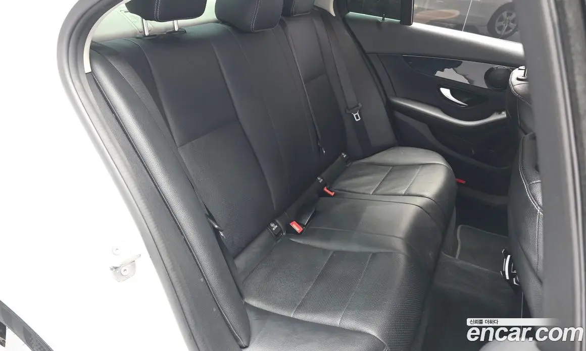 Mercedes-Benz C-Class 2018 2.0 автомат (гидро), фото 17 Mercedes-Benz C-Class 2018 2.0 автомат (гидро), фото 17