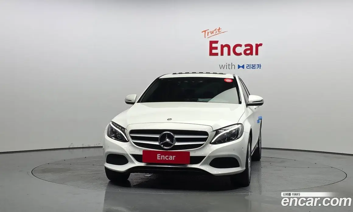 Mercedes-Benz C-Class 2018 2.0 автомат (гидро), фото 3 Mercedes-Benz C-Class 2018 2.0 автомат (гидро), фото 3