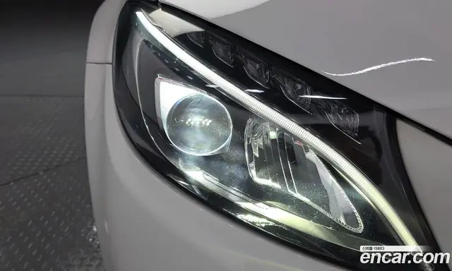 Mercedes-Benz C-Class 2018 2.0 автомат (гидро), миниатюра 8 Mercedes-Benz C-Class 2018 2.0 автомат (гидро), миниатюра 8