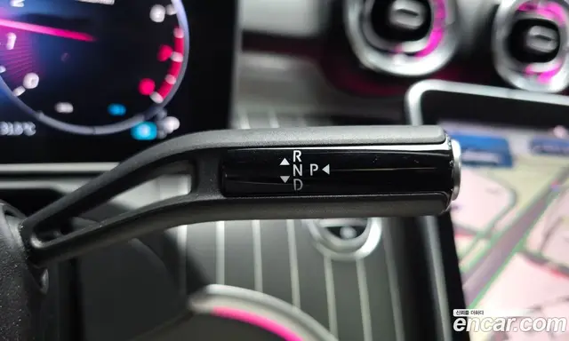 Mercedes-Benz C-Class 2022 2.0 автомат (гидро), миниатюра 12