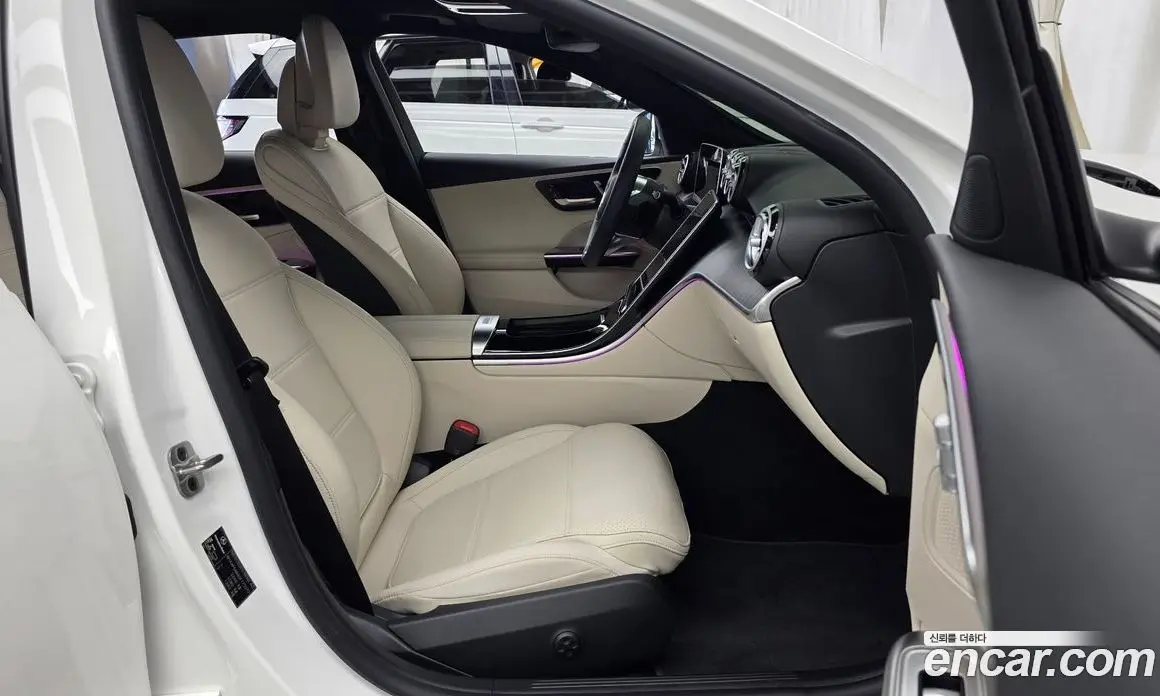 Mercedes-Benz C-Class 2025 2.0 автомат (гидро), фото 17