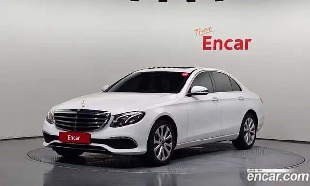 Mercedes-Benz E-Class, 2018, 83 215 км