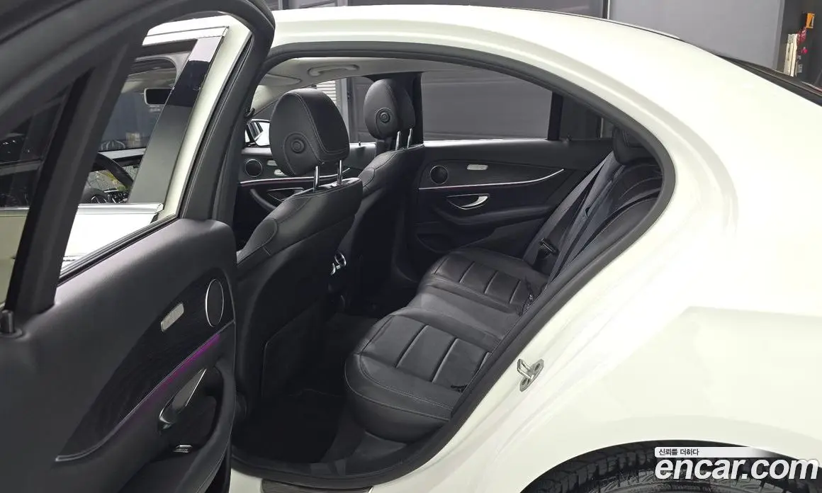 Mercedes-Benz E-Class 2019 1.9 автомат (гидро), фото 11 Mercedes-Benz E-Class 2019 1.9 автомат (гидро), фото 11