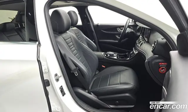 Mercedes-Benz E-Class 2019 1.9 автомат (гидро), миниатюра 12