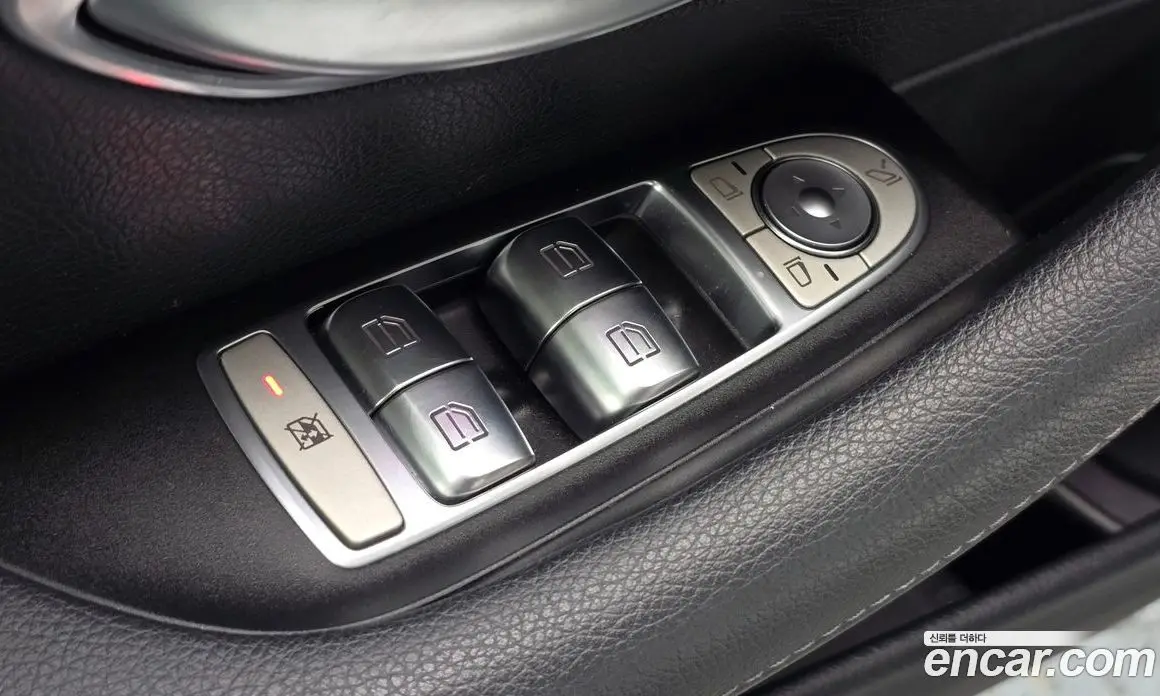 Mercedes-Benz E-Class 2019 1.9 автомат (гидро), фото 14 Mercedes-Benz E-Class 2019 1.9 автомат (гидро), фото 14